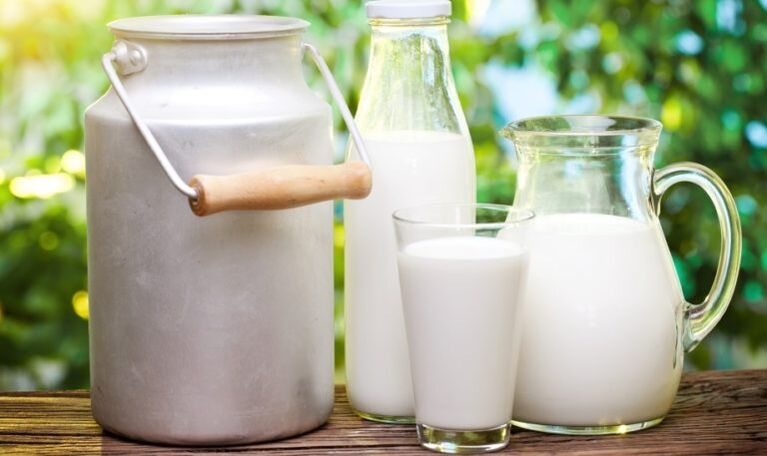 piena produkti tiek ieviesti pakāpeniski no otrās diētas nedēļas